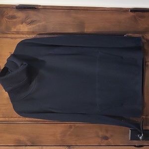 Lululemon turtleneck